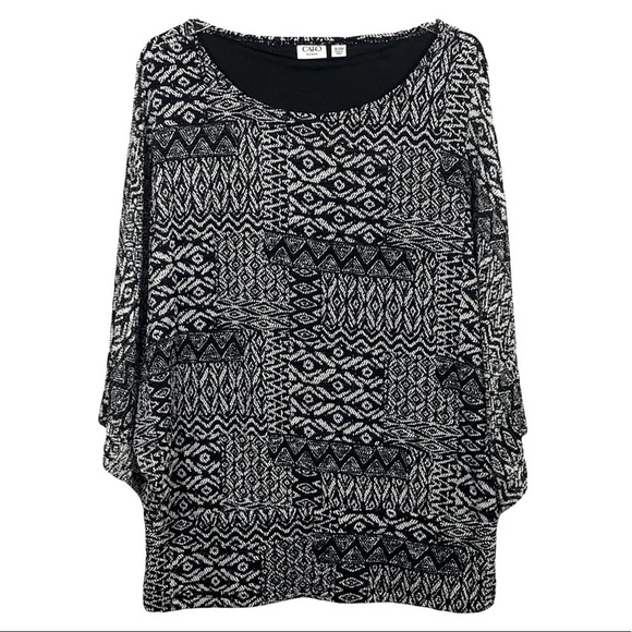 CATO WOMAN - BLOUSE IS A POPOVER WITH A BOLD RANDOM ABSTRACT FLARE.  - B10 - Picture 1 of 10